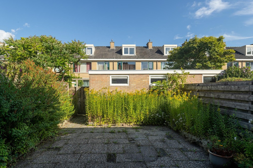 Venuslaan 31, 9742 KH Groningen - € 275.000 k.k. - ben-s Makelaars Groningen