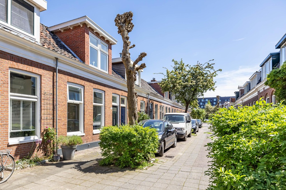 Westerbadstraat 18, 9726 CR Groningen - € 280.000 k.k. - ben-s Makelaars Groningen