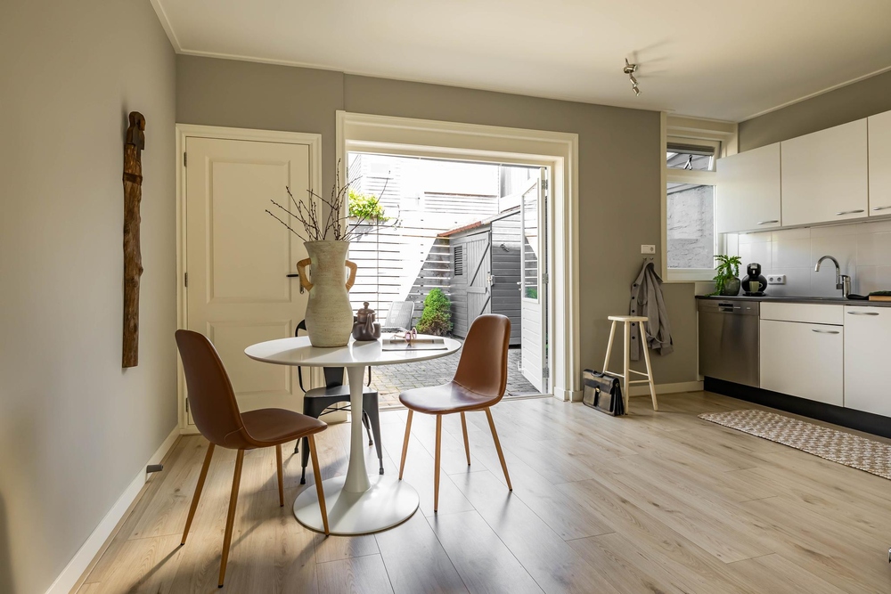 Westerbadstraat 18, 9726 CR Groningen - € 280.000 k.k. - ben-s Makelaars Groningen