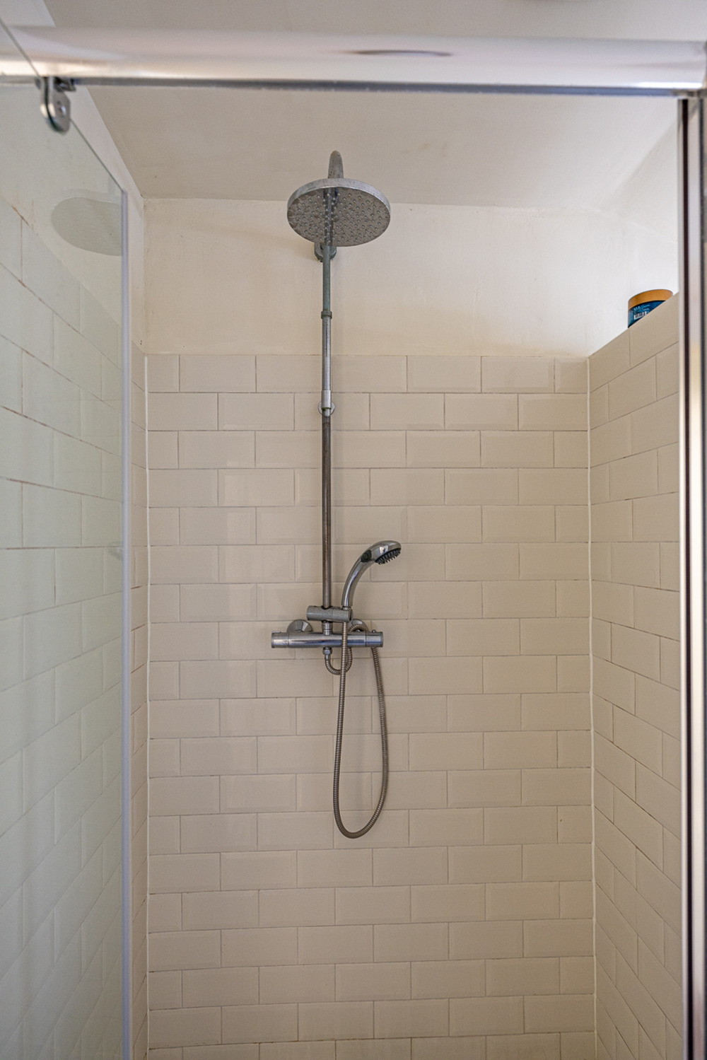 Westerbadstraat 30, 9726 CS Groningen - € 250.000 k.k. - ben-s Makelaars Groningen