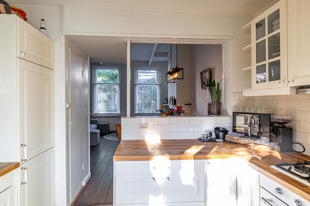 Westerbadstraat 30, 9726 CS Groningen - € 250.000 k.k. - ben-s Makelaars Groningen