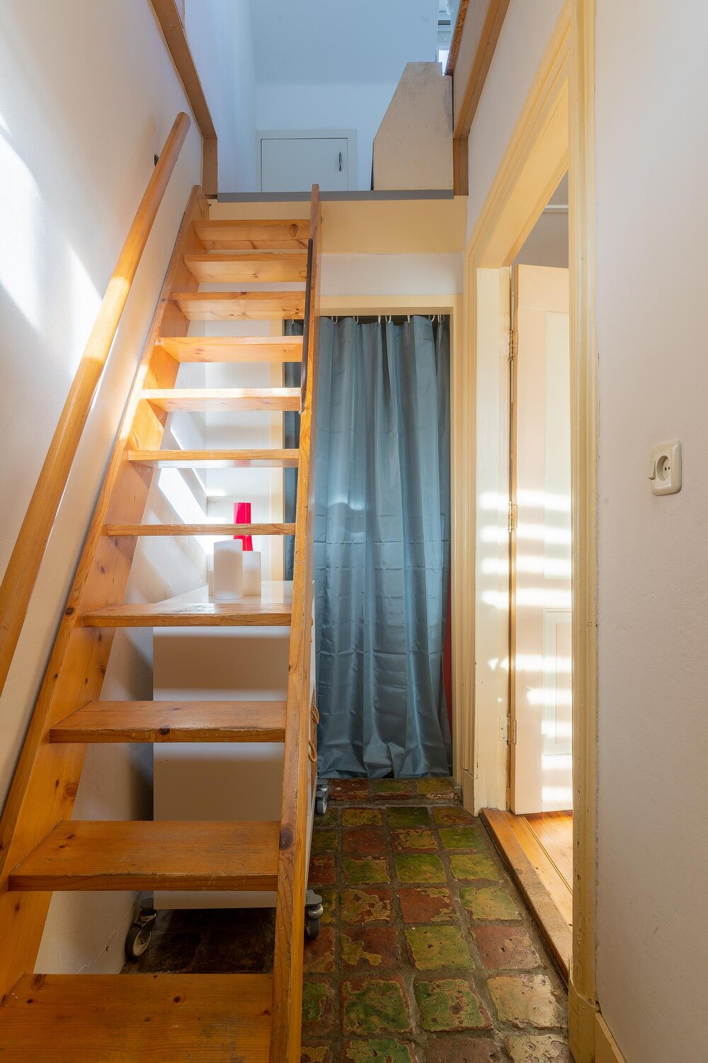 Willemstraat 24, 9725 JC Groningen - € 259.000 k.k. - ben-s Makelaars Groningen