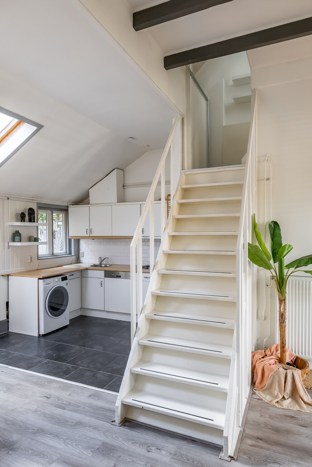 Willemstraat 27, 9725 JA Groningen - € 250.000 k.k. - ben-s Makelaars Groningen