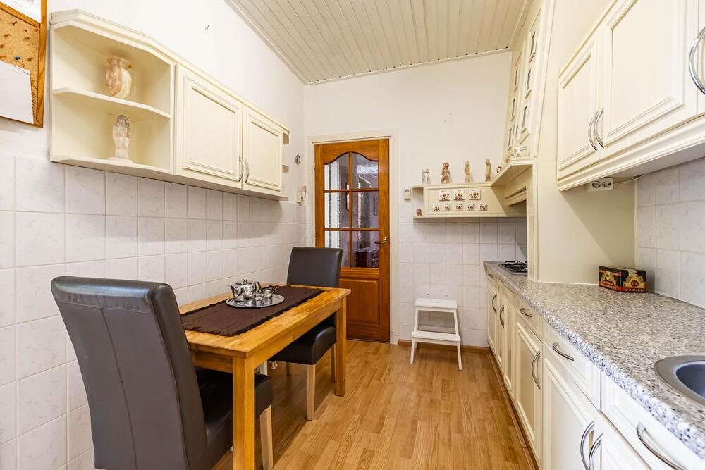 Bernoulliplein 6, 9714 BT Groningen - € 295.000 k.k. - ben-s Makelaars Groningen