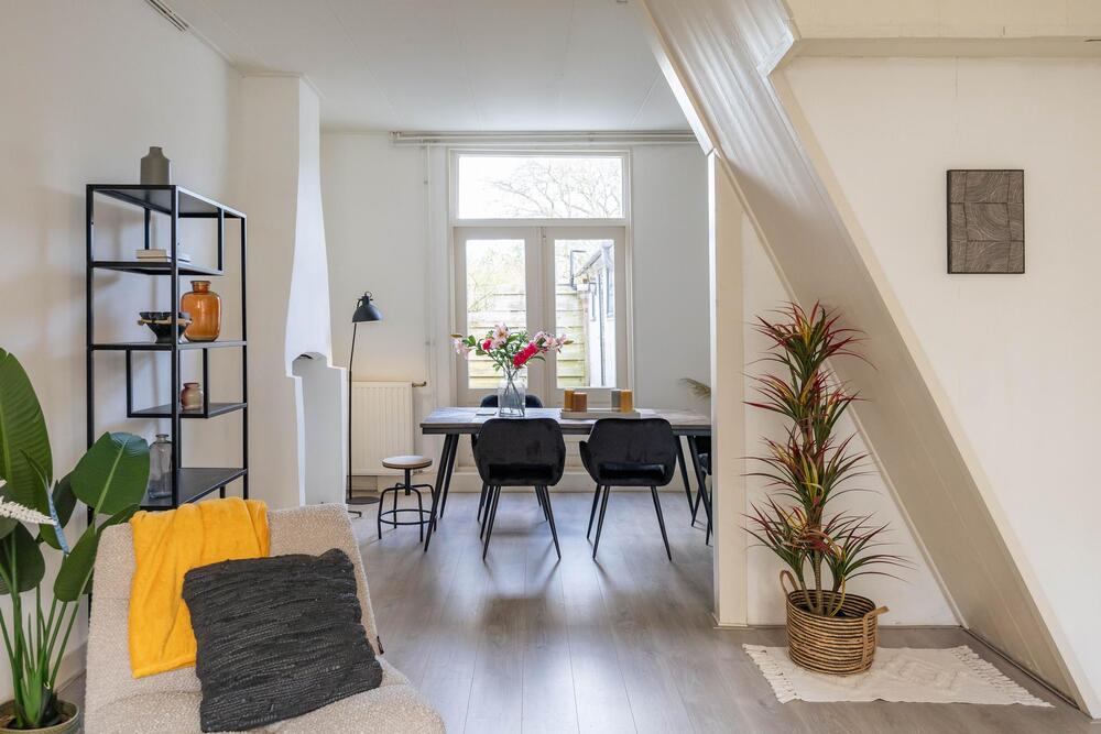 Plantsoenstraat 25, 9717 KT Groningen - € 315.000 k.k. - ben-s Makelaars Groningen