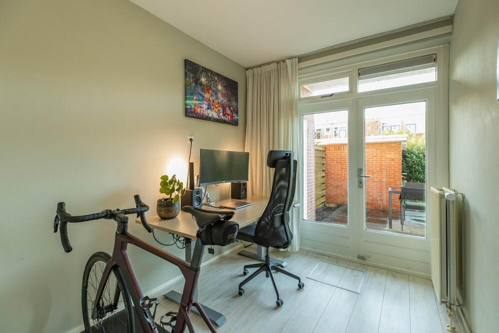 Huygensstraat 21, 9727 JA Groningen - € 295.000 k.k. - ben-s Makelaars Groningen