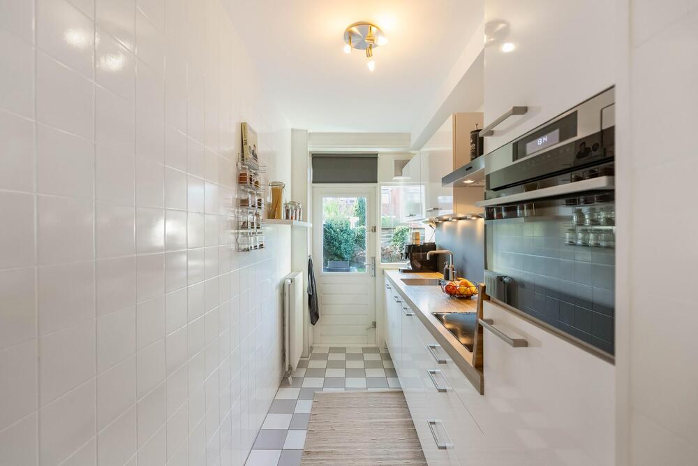 Huygensstraat 21, 9727 JA Groningen - € 295.000 k.k. - ben-s Makelaars Groningen