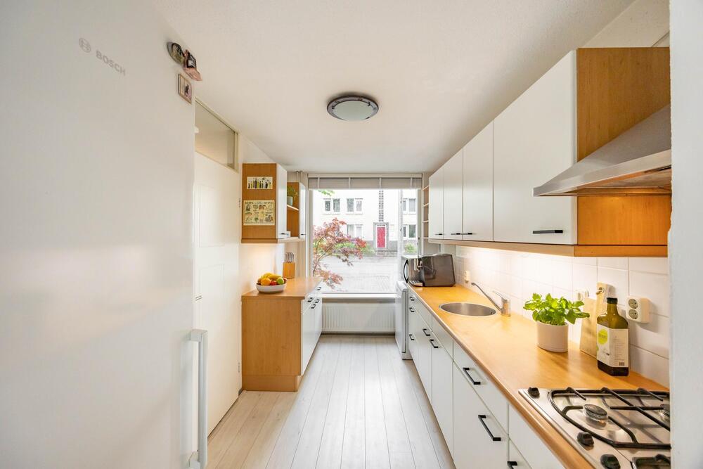 J.M. den Uylstraat 4, 9728 RC Groningen - € 445.000 k.k. - ben-s Makelaars Groningen