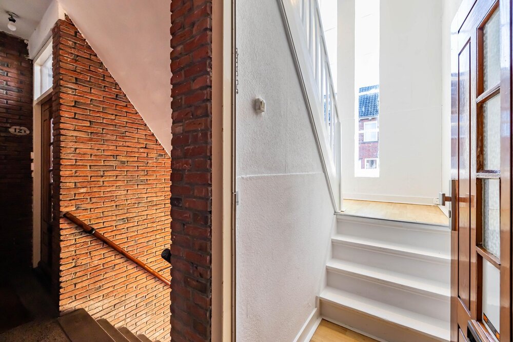 Kortenaerstraat 10a, 9726 HK Groningen - € 250.000 k.k. - ben-s Makelaars Groningen