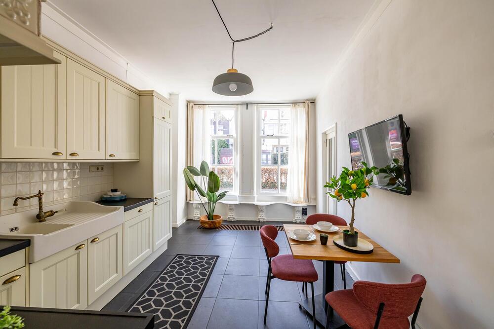 Rodeweg 8, 9715 AW Groningen - € 375.000 k.k. - ben-s Makelaars Groningen