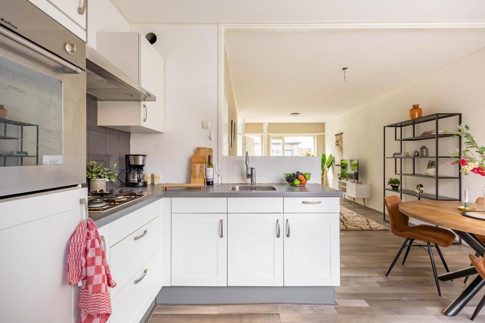 Korenbloemstraat 8, 9713 PW Groningen - € 265.000 k.k. - ben-s Makelaars Groningen