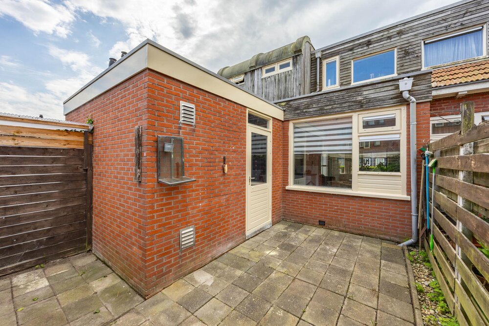 Korenbloemstraat 8, 9713 PW Groningen - € 265.000 k.k. - ben-s Makelaars Groningen