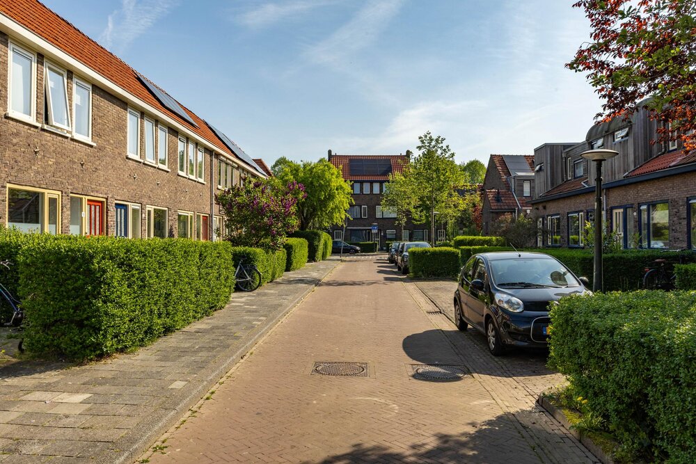 Korenbloemstraat 8, 9713 PW Groningen - € 265.000 k.k. - ben-s Makelaars Groningen