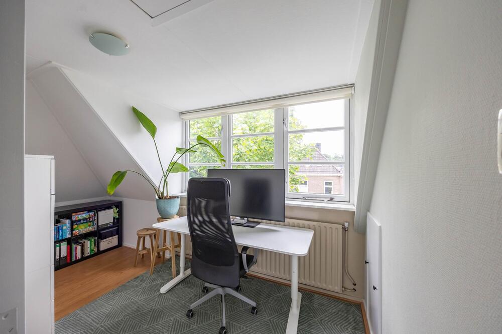 Koninginnelaan 76a, 9717 BX Groningen - € 275.000 k.k. - ben-s Makelaars Groningen