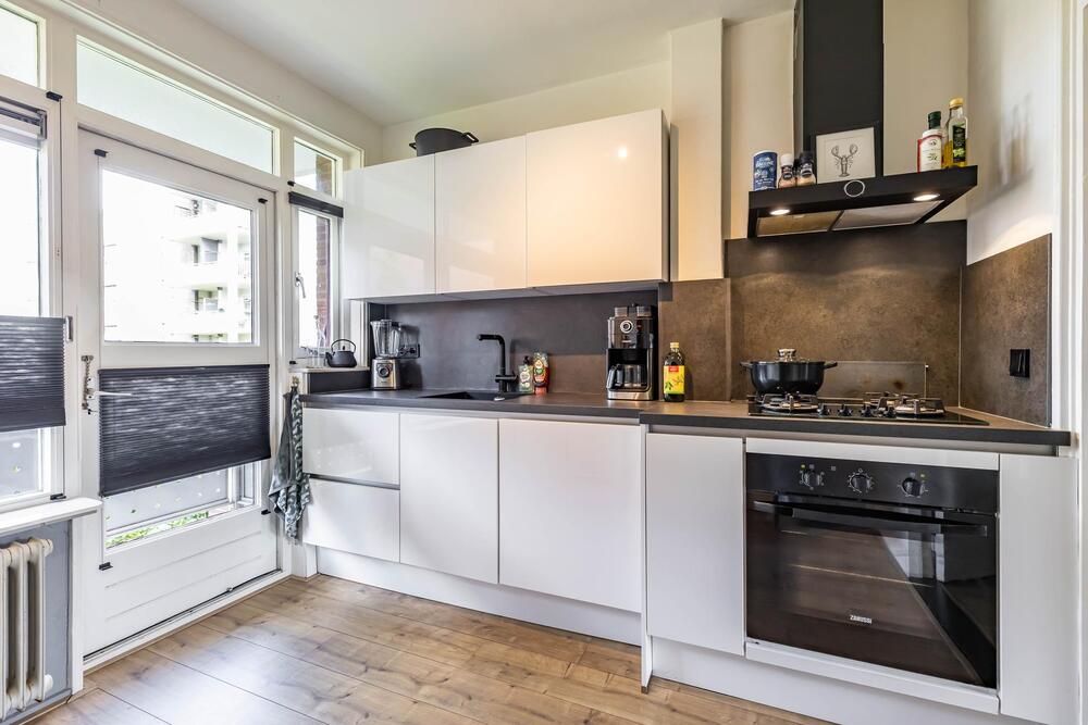 Jacob van Ruysdaelstraat 13, 9718 SB Groningen - € 239.000 k.k. - ben-s Makelaars Groningen