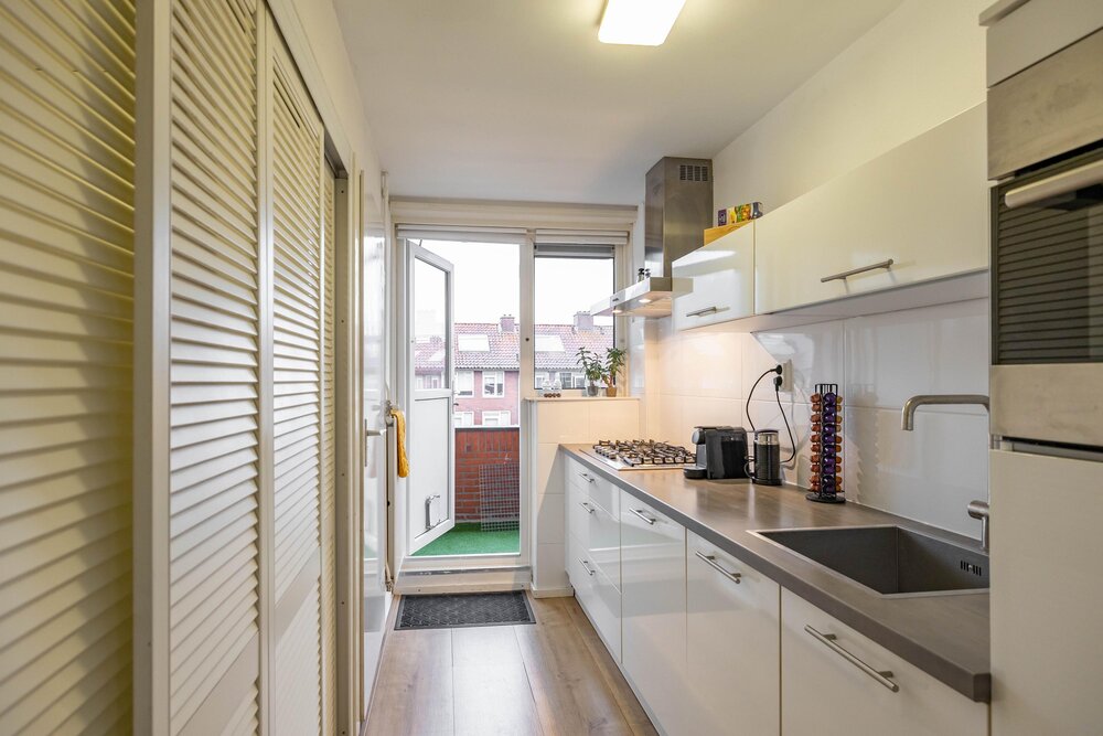 Florakade 408, 9713 ZL Groningen - € 280.000 k.k. - ben-s Makelaars Groningen