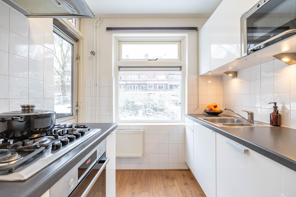 Onderduikersstraat 18, 9727 CW Groningen - € 260.000 k.k. - ben-s Makelaars Groningen