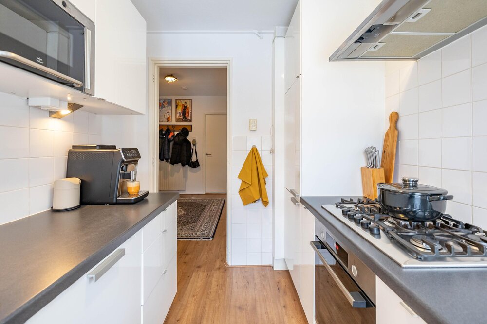 Onderduikersstraat 18, 9727 CW Groningen - € 260.000 k.k. - ben-s Makelaars Groningen
