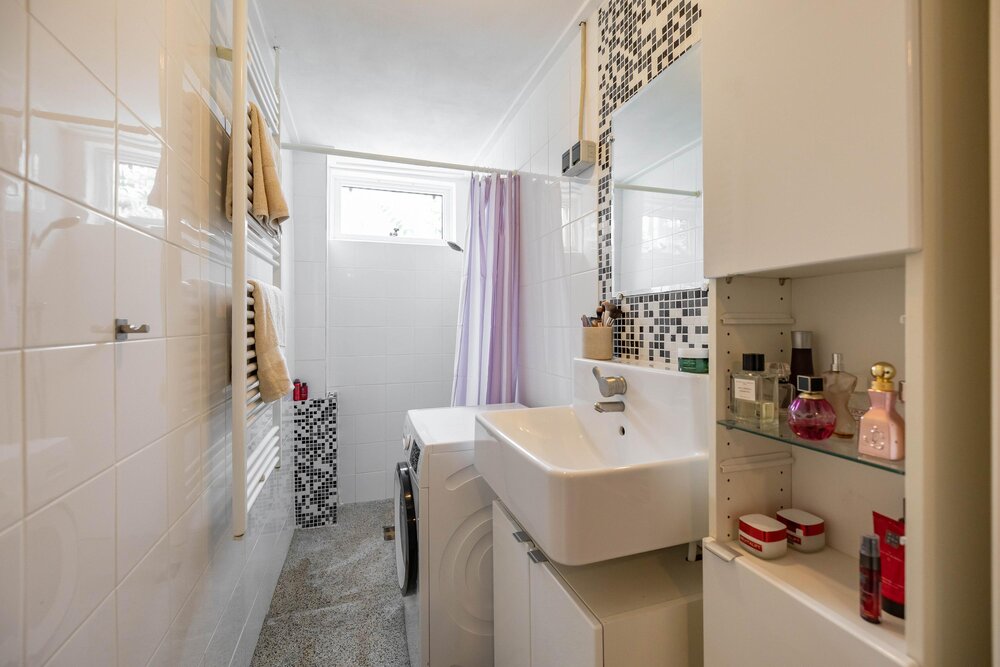 Onderduikersstraat 18, 9727 CW Groningen - € 260.000 k.k. - ben-s Makelaars Groningen