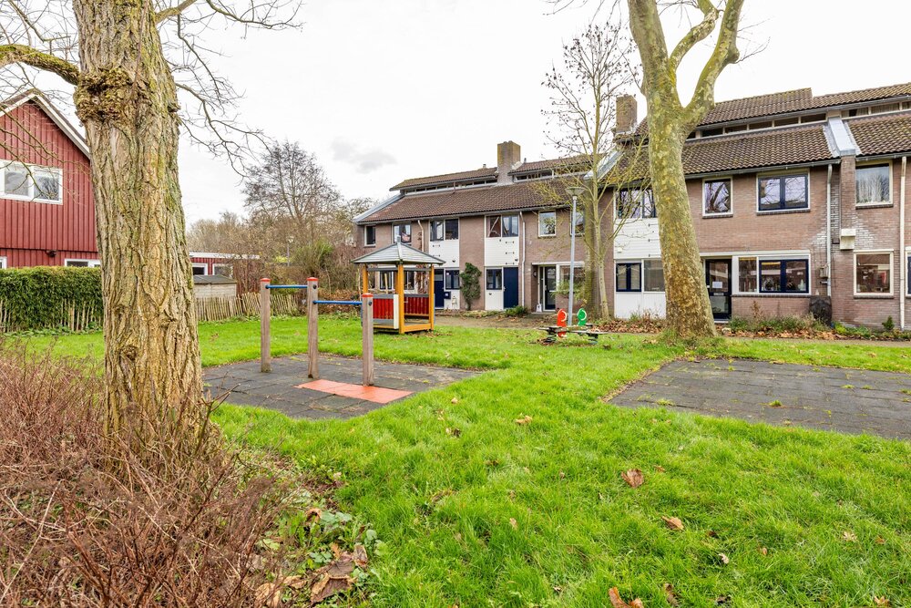 Wilkemaheerd 67, 9736 BN Groningen - € 385.000 k.k. - ben-s Makelaars Groningen