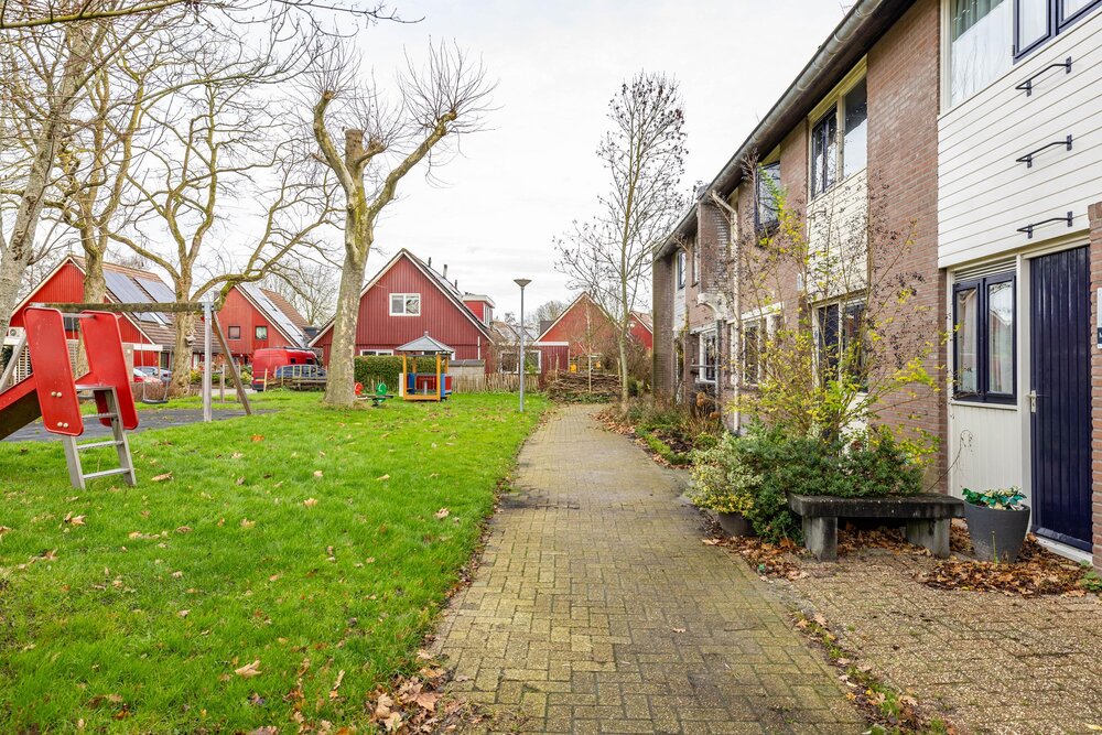Wilkemaheerd 67, 9736 BN Groningen - € 385.000 k.k. - ben-s Makelaars Groningen