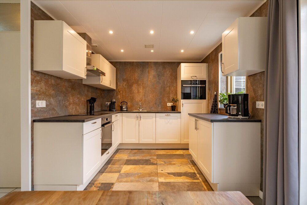 Nijensteinheerd 250, 9736 TT Groningen - € 315.000 k.k. - ben-s Makelaars Groningen