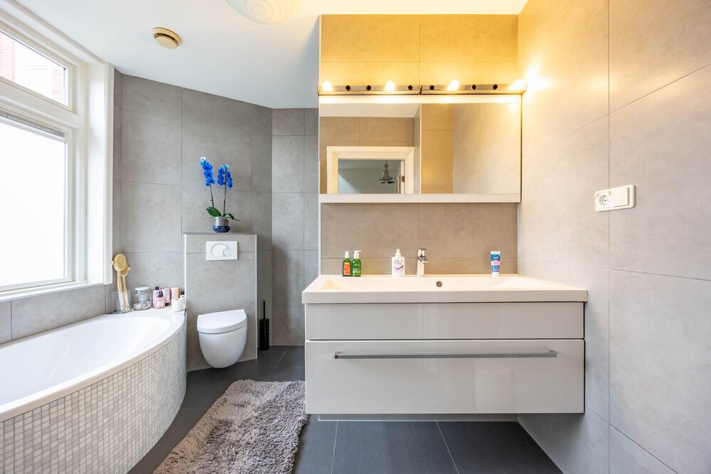 Ceramstraat 3a, 9715 JK Groningen - € 300.000 k.k. - ben-s Makelaars Groningen