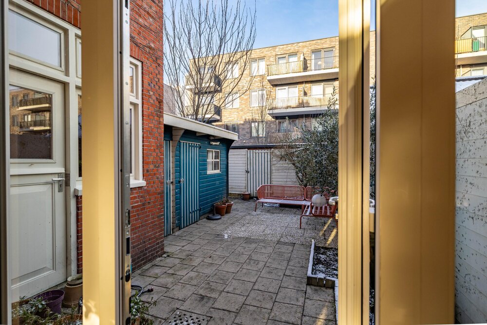 E. Thomassen à Thuessinklaan 20, 9713 JV Groningen - € 325.000 k.k. - ben-s Makelaars Groningen