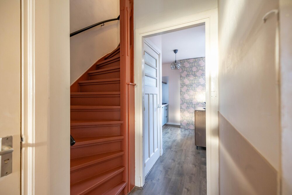 E. Thomassen à Thuessinklaan 20, 9713 JV Groningen - € 325.000 k.k. - ben-s Makelaars Groningen