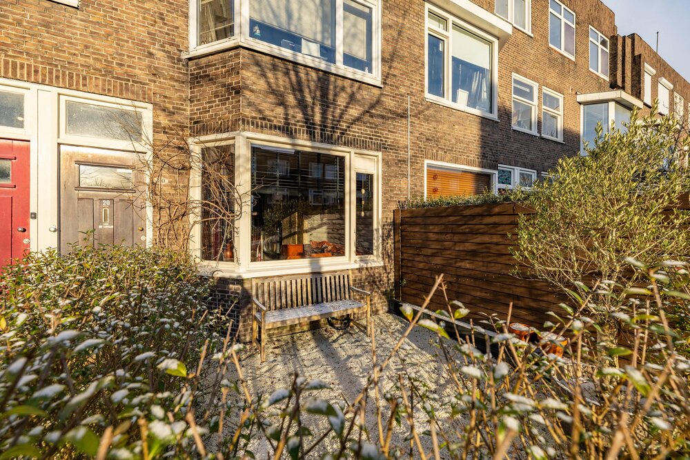 E. Thomassen à Thuessinklaan 20, 9713 JV Groningen - € 325.000 k.k. - ben-s Makelaars Groningen