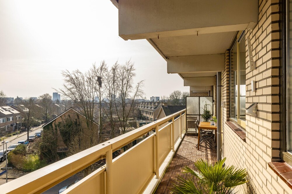 Planetenlaan 217, 9742 HH Groningen - € 225.000 k.k. - ben-s Makelaars Groningen