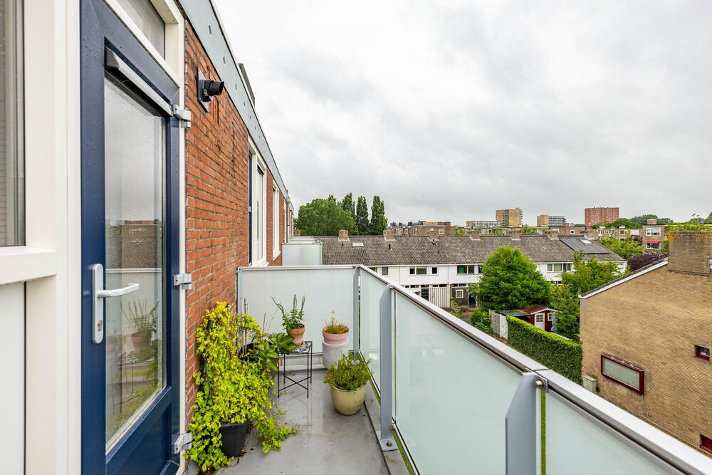 Madame Curiestraat 57, 9728 HL Groningen - Verkocht - ben-s Makelaars Groningen