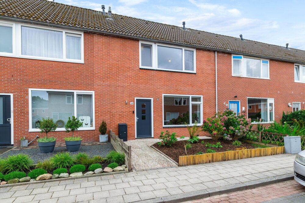 Kloostersingel 34, 9617 BD Harkstede - € 300.000 k.k. - ben-s Makelaars Groningen