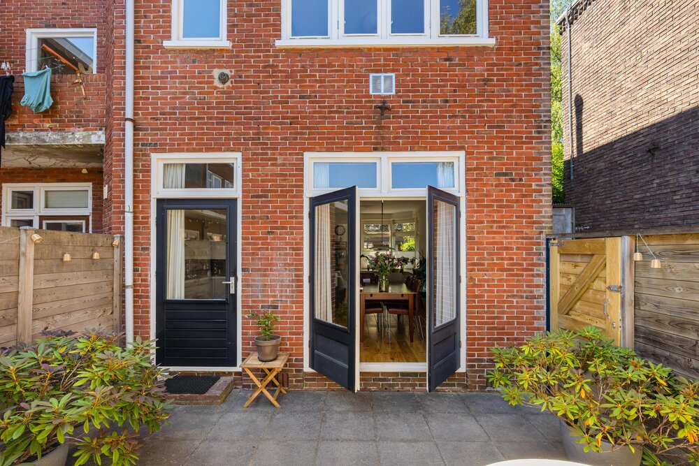 Eyssoniusstraat 3, 9714 BP Groningen - € 350.000 k.k. - ben-s Makelaars Groningen