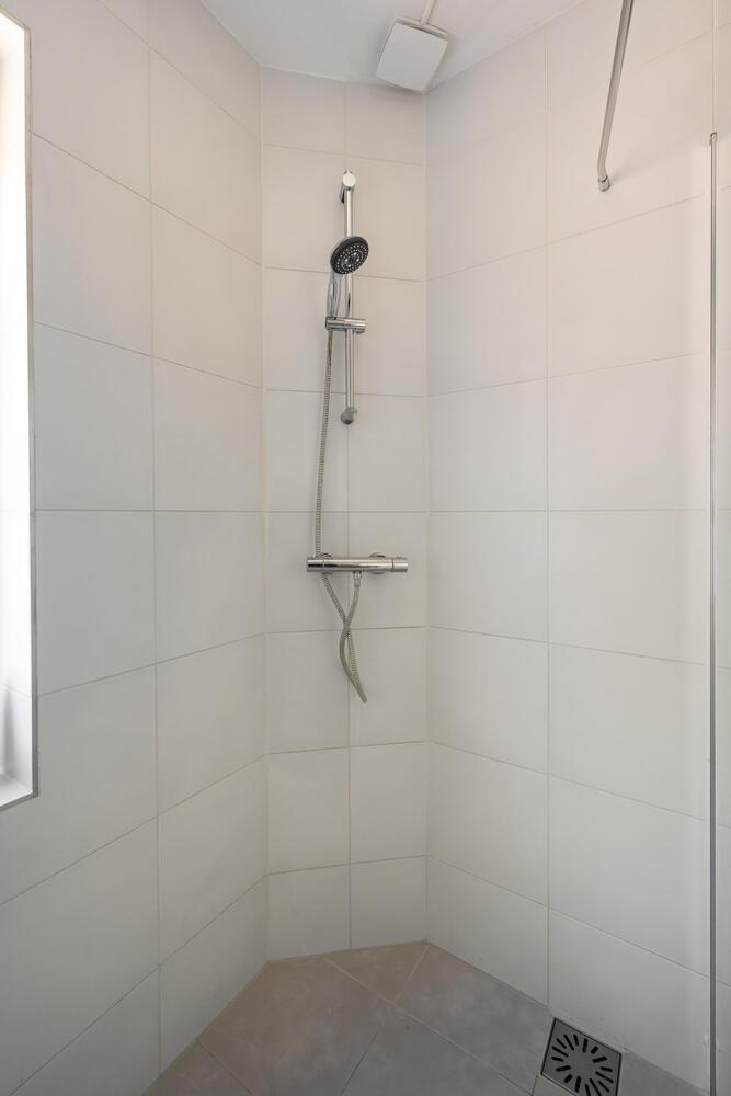 Eyssoniusstraat 3, 9714 BP Groningen - € 350.000 k.k. - ben-s Makelaars Groningen