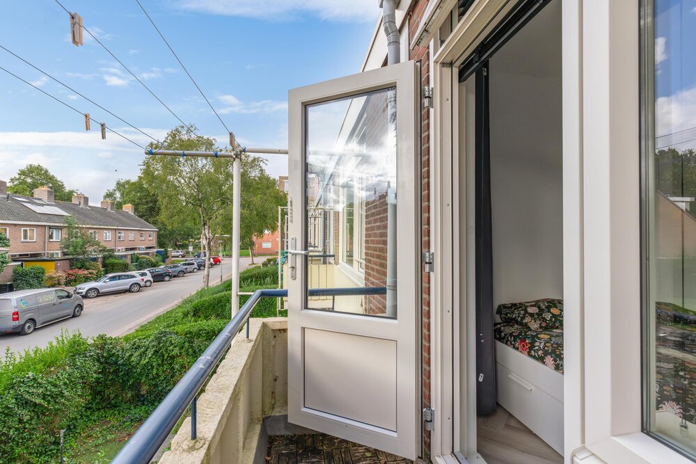 Reviusstraat 181, 9721 KS Groningen - € 235.000 k.k. - ben-s Makelaars Groningen